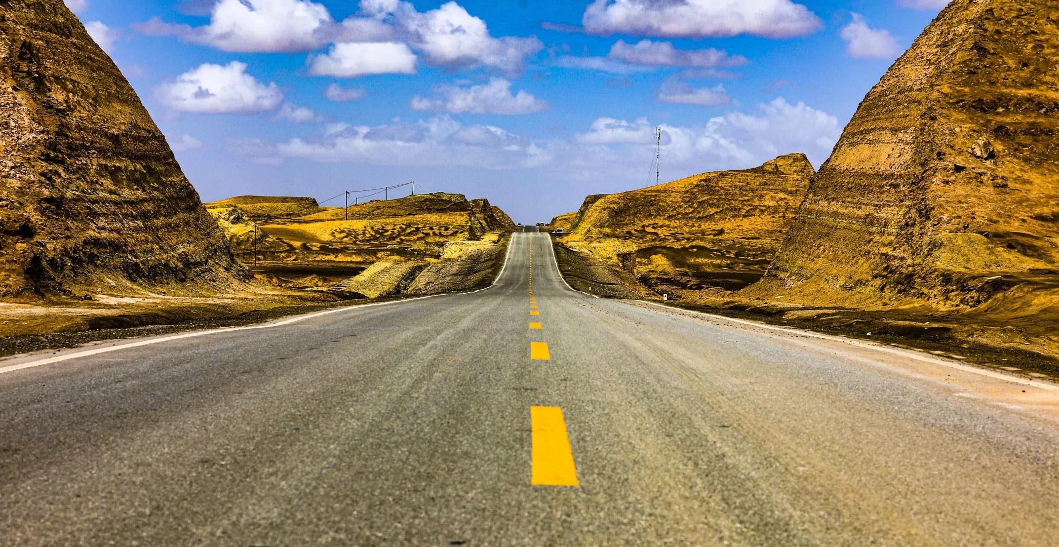 《u形公路》赫承烨摄