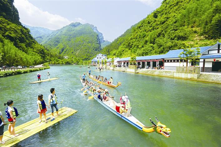 Immersive Experience in Zigui on Dragon Boat Festival