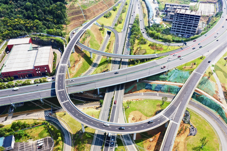 Road Node Connecting Sanxia Avenue and No.2 XilingRoad  Opened to Traffic