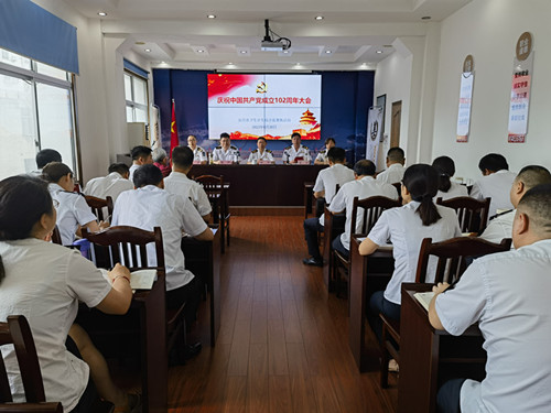 市卫生计生综合监督执法局召…