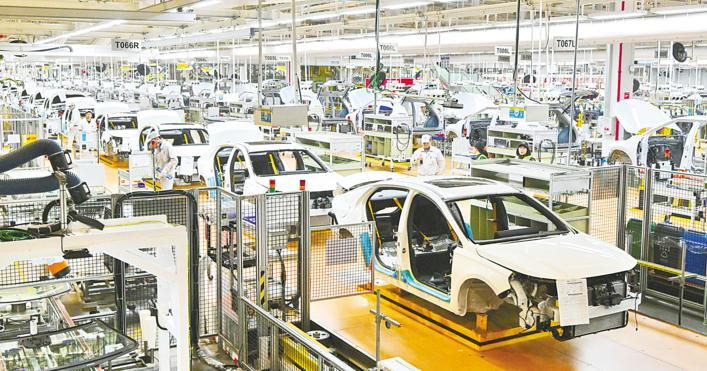 First Trumpchi Vehicles Exported to Russia