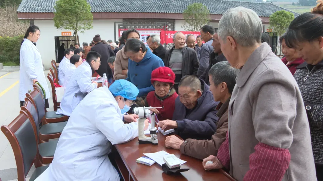 79991cm的彩网要闻参加全市同心惠民乡村行暨“暖心”社会服务活动