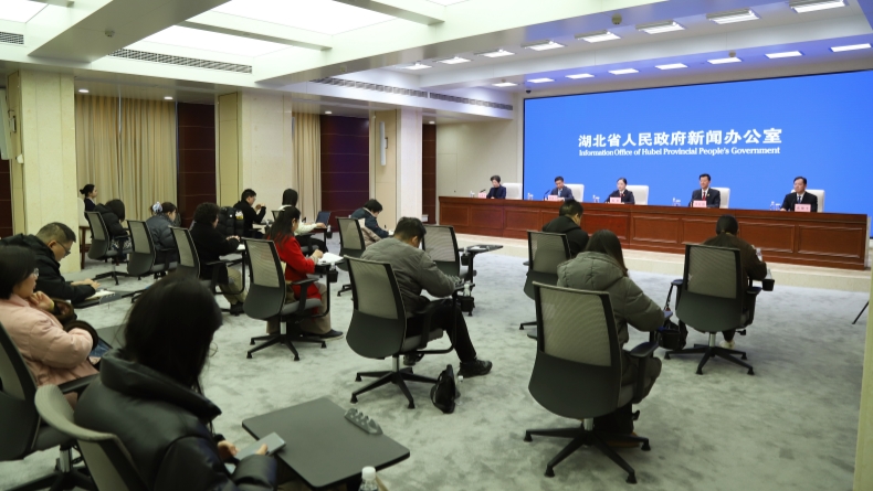 新闻发布会|介绍长江大保护10年来生态保护与协同治理工作情况