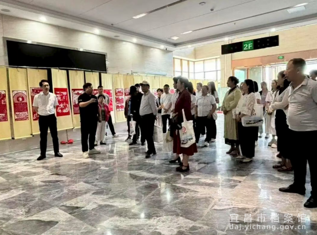 夷陵区档案馆开展档案馆开放日活动